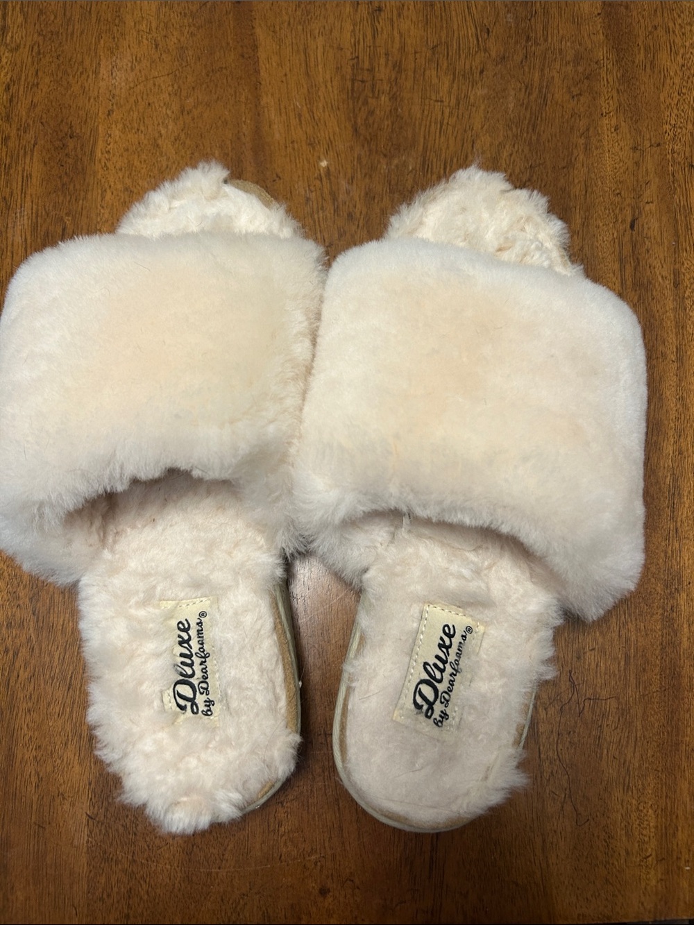 Deluxe Cozy Cream Fuzzy Slide Slippers for Women